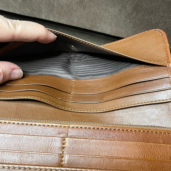 Burberry coated canvas and leather wallet - Picture 9 of 15